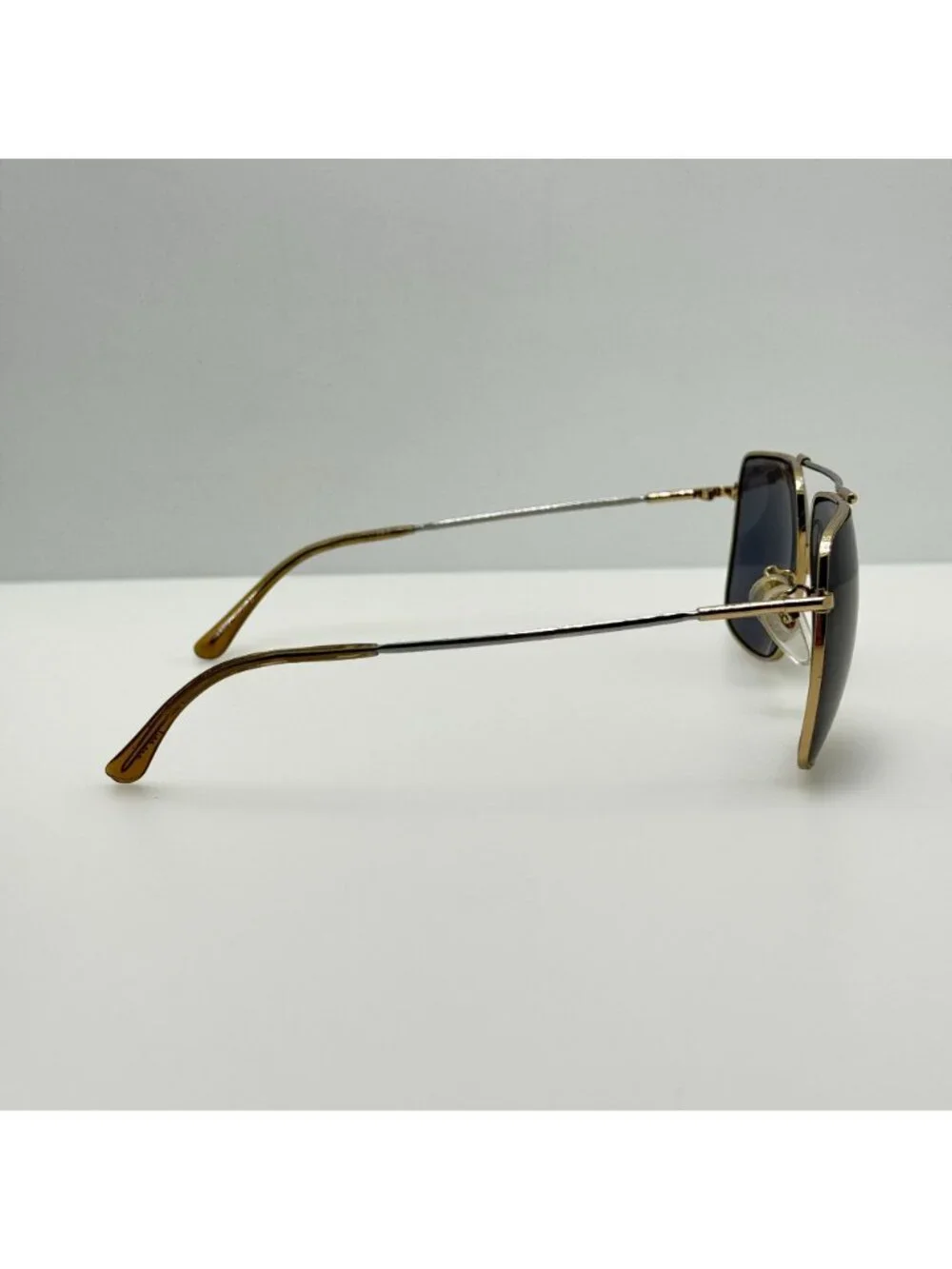 Tura Sunglasses 870 GLD Japan Vintage Retro 58-18-143